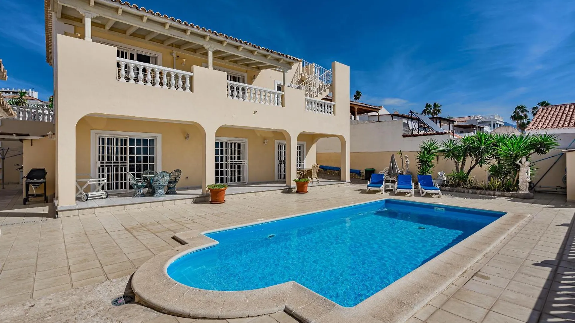 Villa El Yuka , Heated Pool Callao Salvaje