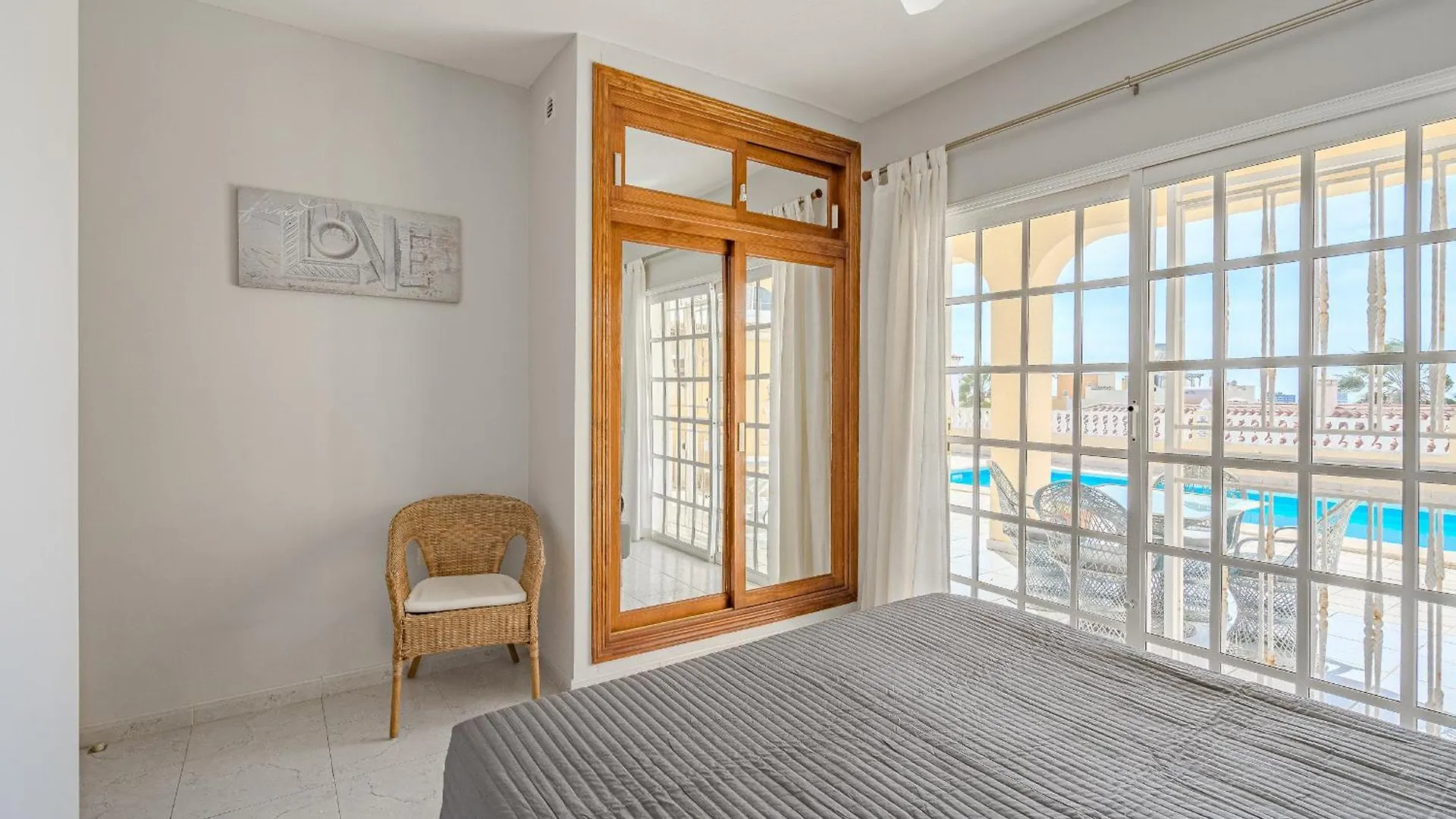 Villa El Yuka , Heated Pool 칼라오살바헤 스페인